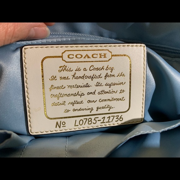 Authentic Coach Logo Tote - Picture 5 of 8